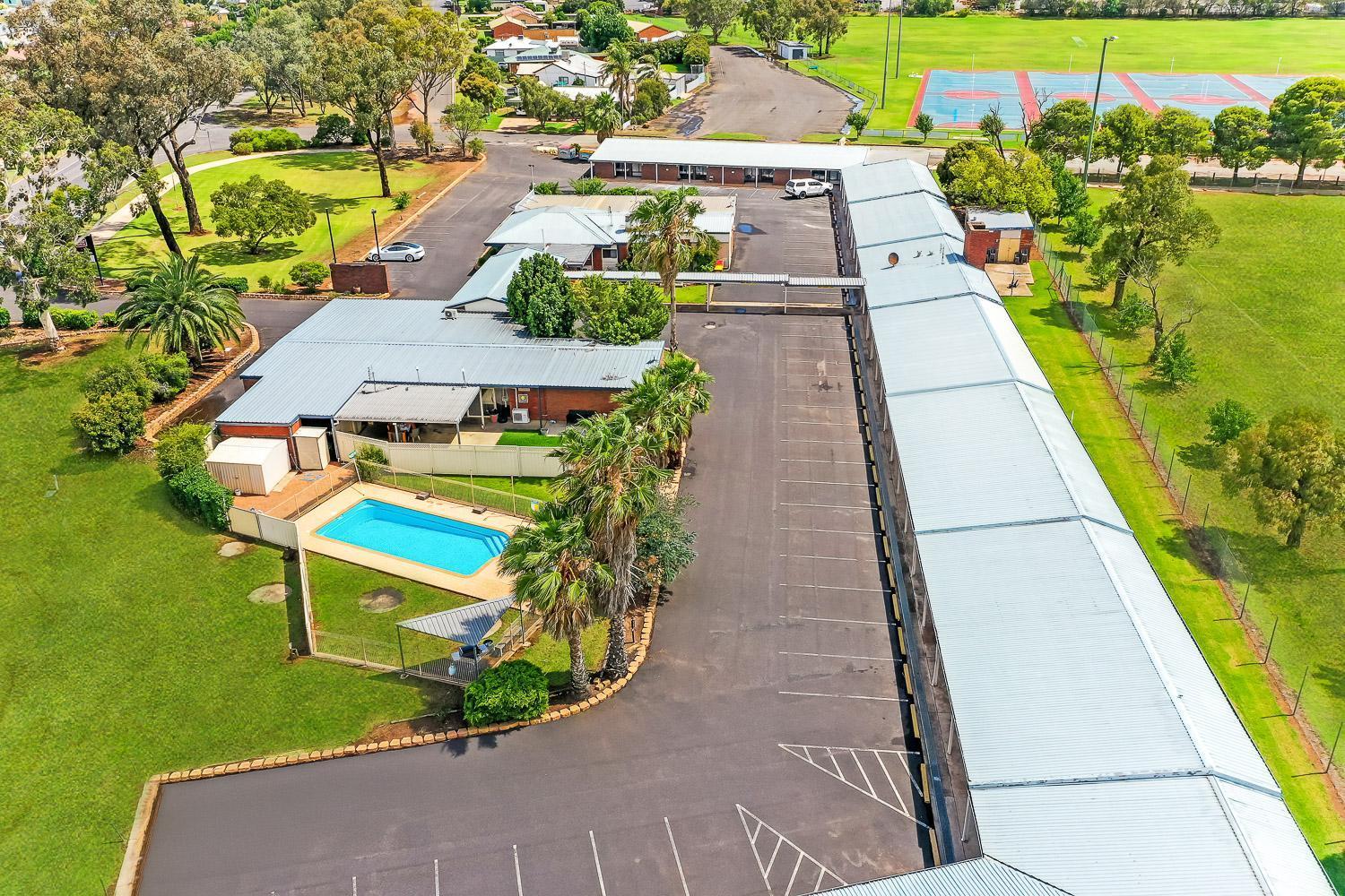 Parkview Motor Inn Parkes Esterno foto